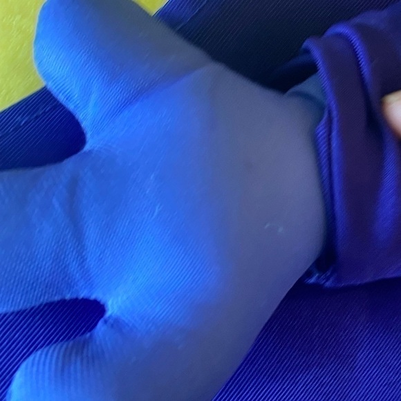 Despicable Me Halloween Dracula Minion Plush. LARGE - Picture 9 of 13